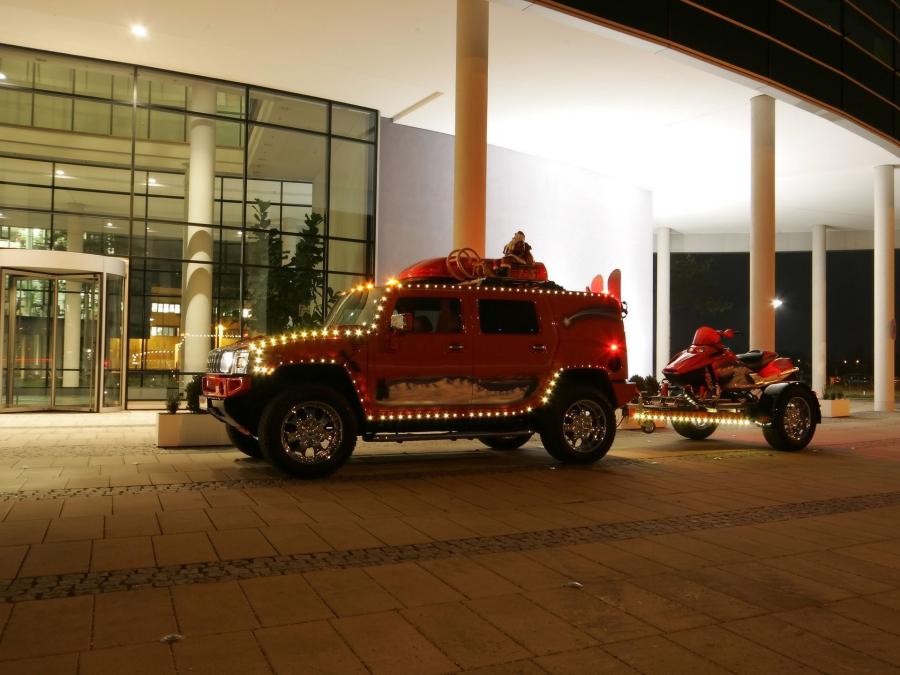  Hummer H2 Christmas by GeigerCars 2006 года  (фото 3 из 10)